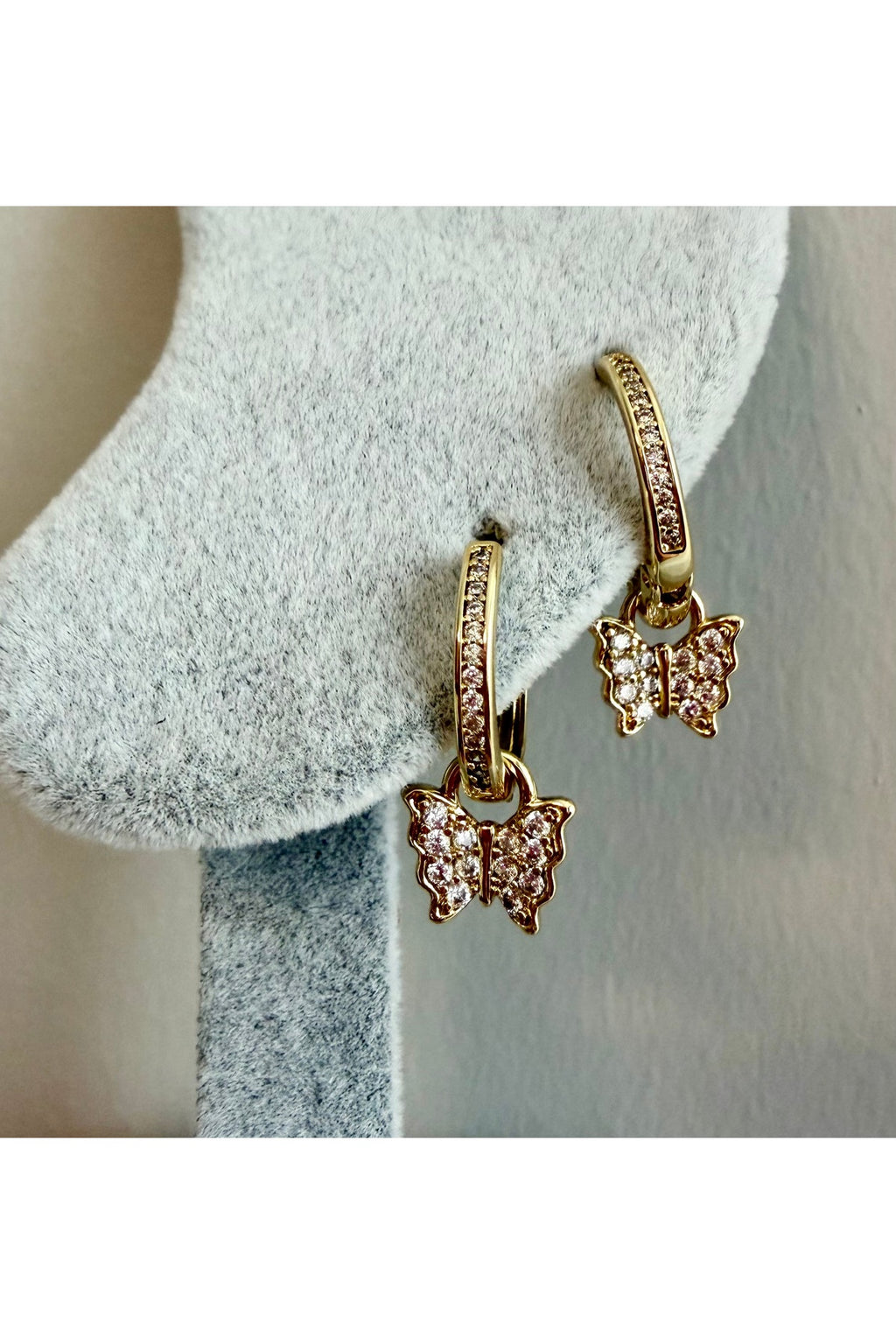 Xuping 14k Taşlı Kelebek Model Küpe