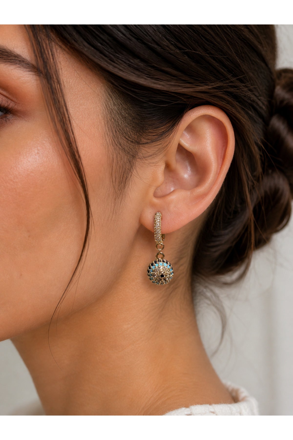 Xuping 14k Taşlı Top Nazar Küpe