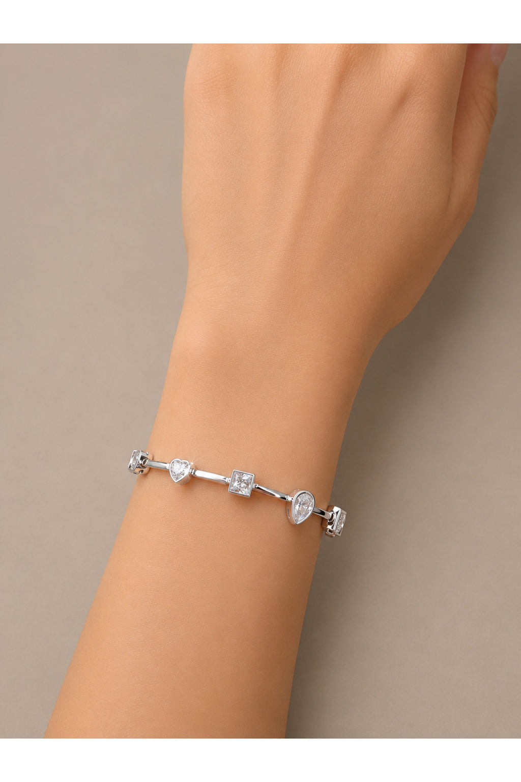 Xuping 14k 3 Ayrı Taş Model Bileklik