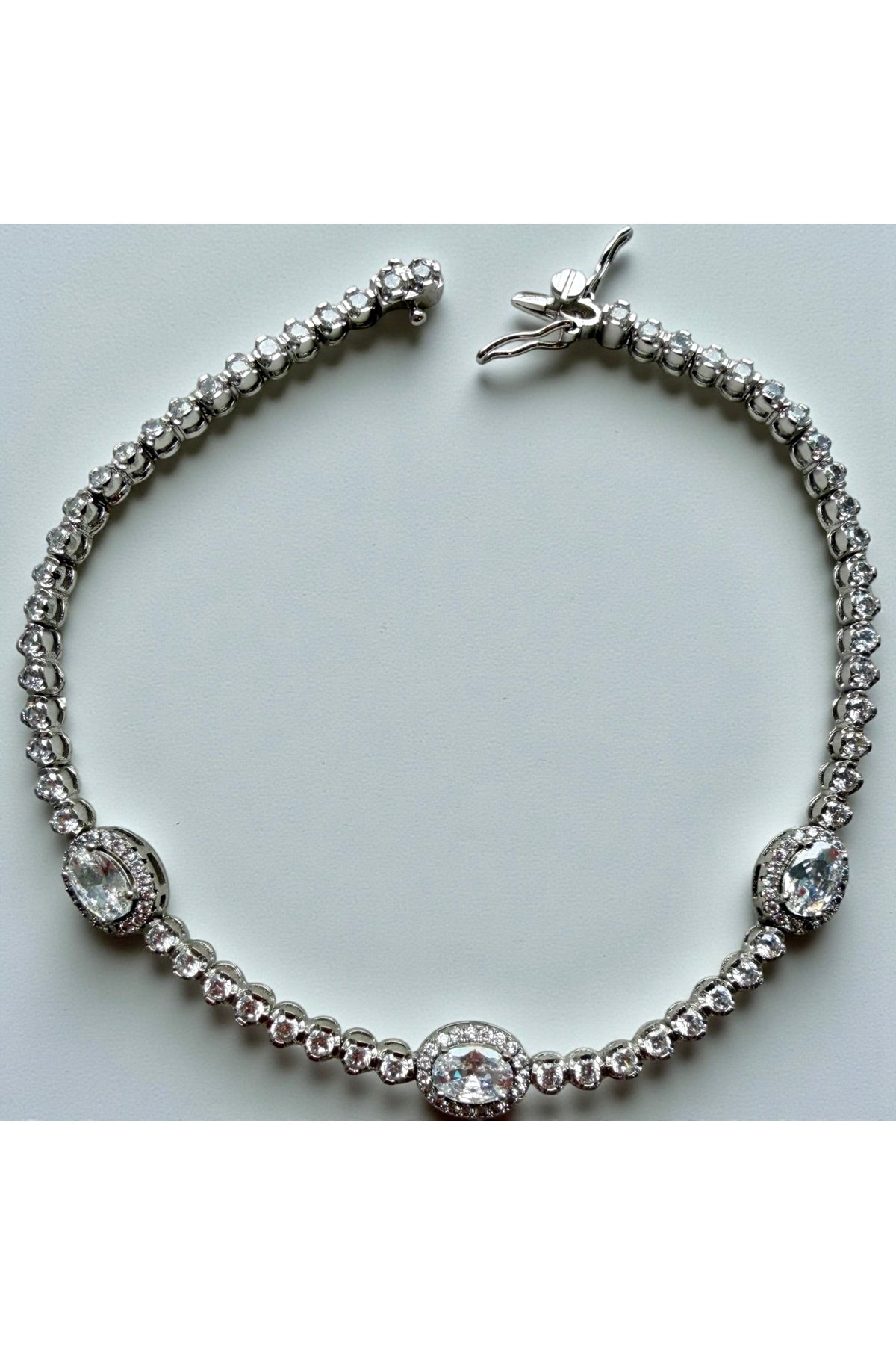Xuping 14k 3 Oval Taşlı Su Yolu Bileklik